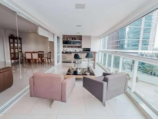 Apartamento para Venda em Londrina/PR Gleba Fazenda Palhano 3 Quartos