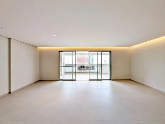 Apartamento para Venda em Londrina/PR Gleba Fazenda Palhano 3 Quartos