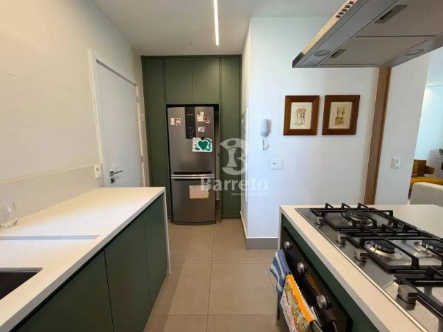 Apartamento para Venda em Londrina/PR Gleba Palhano 3 Quartos