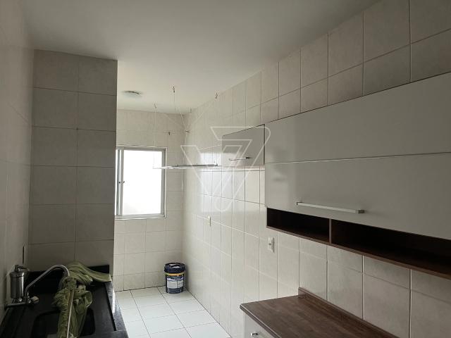 Apartamento para Venda em Londrina/PR Jardim Adriana II 3 Quartos
