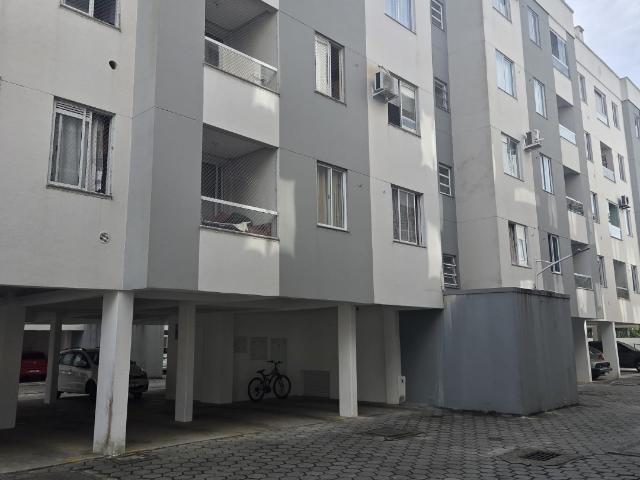 Apartamento para Venda em Palhoça/SC Barra do Aririú 2 Quartos