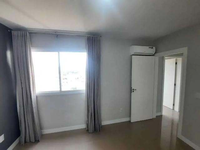 Apartamento para Venda em Palhoça/SC Caminho Novo 3 Quartos