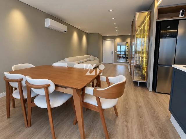 Apartamento para Venda em Palhoça/SC Centro 3 Quartos