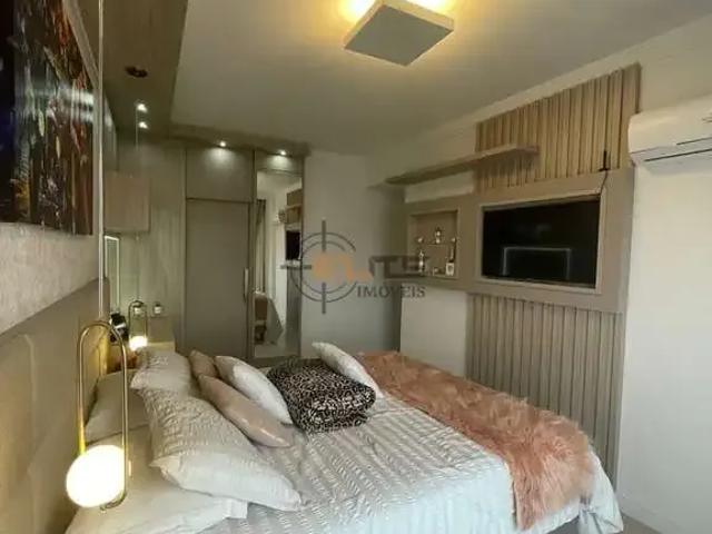 Apartamento para Venda em Palhoça/SC Centro 3 Quartos