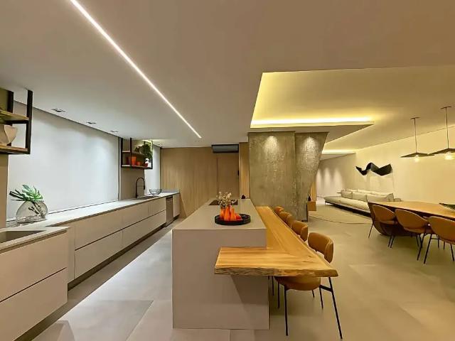 Apartamento para Venda em Palhoça/SC Centro 3 Quartos