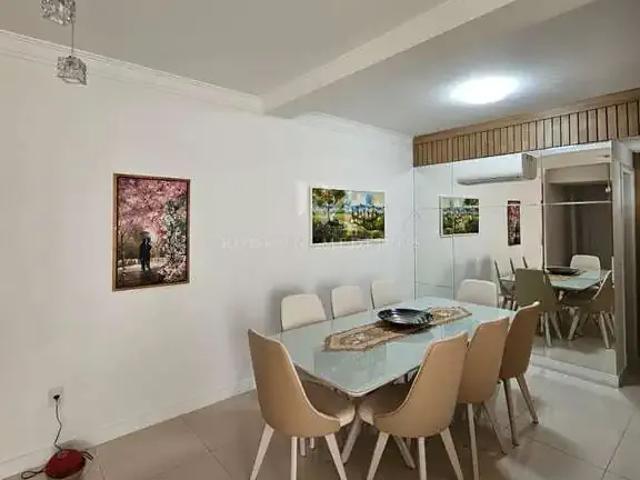 Apartamento para Venda em Palhoça/SC Centro 3 Quartos