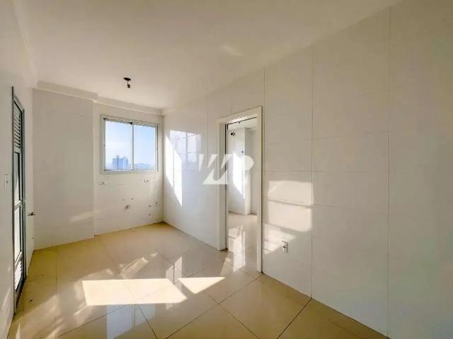 Apartamento para Venda em Palhoça/SC Centro 3 Quartos