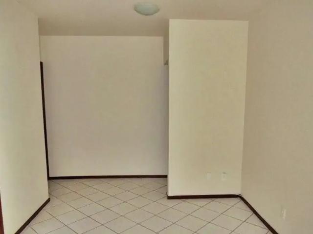 Apartamento para Venda em Palhoça/SC Centro 3 Quartos