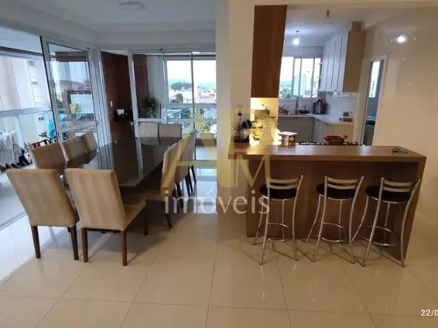 Apartamento para Venda em Palhoça/SC Centro 3 Quartos
