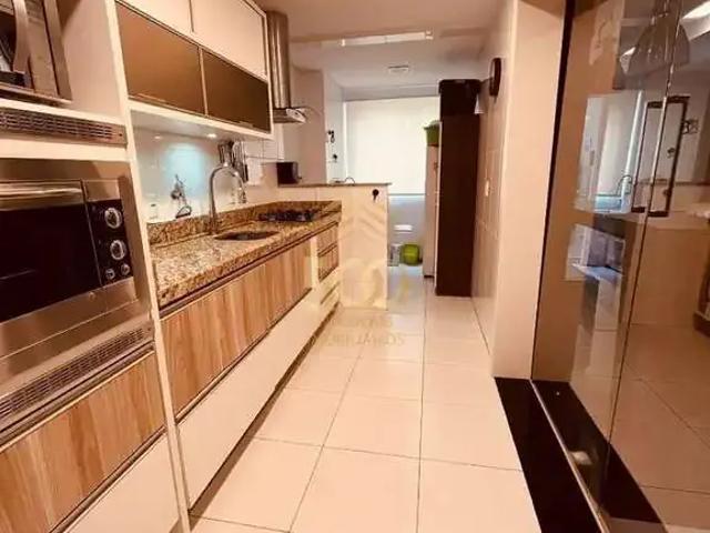 Apartamento para Venda em Palhoça/SC Centro 3 Quartos