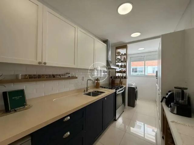 Apartamento para Venda em Palhoça/SC Centro 2 Quartos