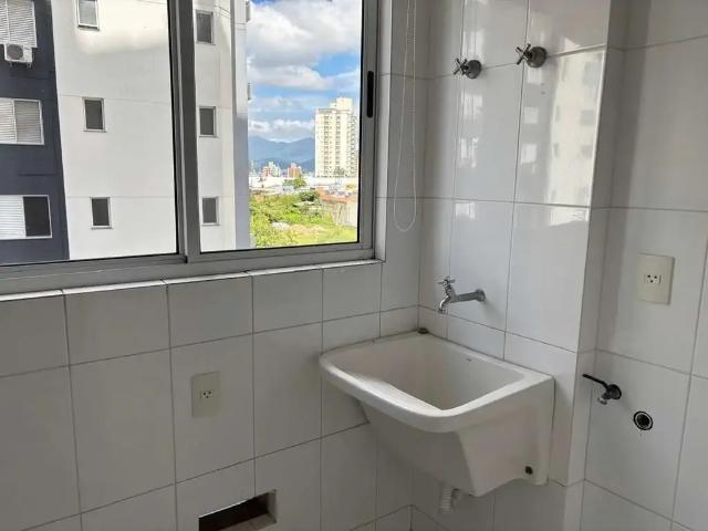 Apartamento para Venda em Palhoça/SC Centro 2 Quartos