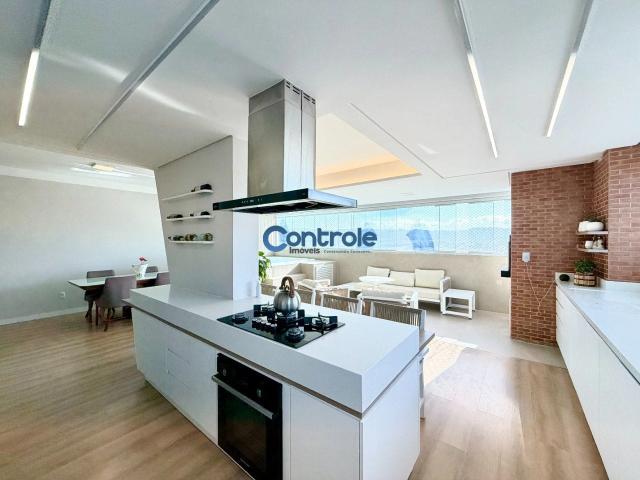 Apartamento para Venda em Palhoça/SC Centro 4 Quartos
