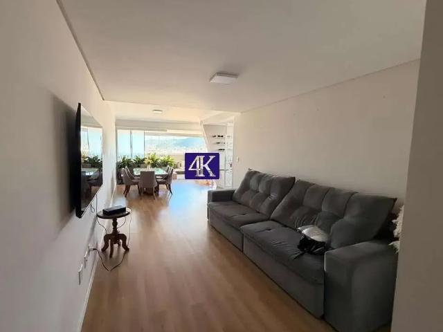 Apartamento para Venda em Palhoça/SC Centro 4 Quartos