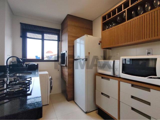 Apartamento para Venda em Palhoça/SC Enseada de Brito 3 Quartos