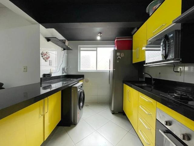 Apartamento para Venda em Palhoça/SC Pagani 3 Quartos