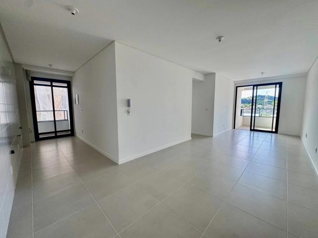 Apartamento para Venda em Palhoça/SC Pagani 3 Quartos