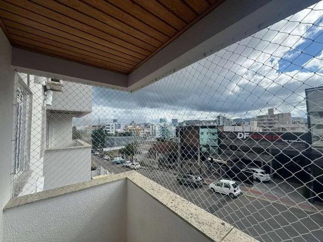 Apartamento para Venda em Palhoça/SC Pagani 3 Quartos