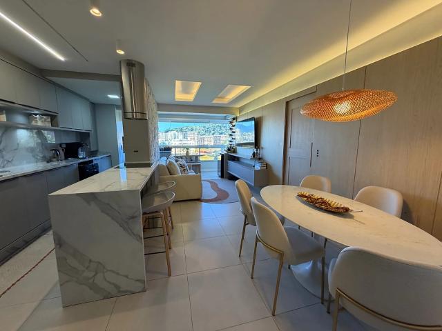 Apartamento para Venda em Palhoça/SC Pedra Branca 3 Quartos
