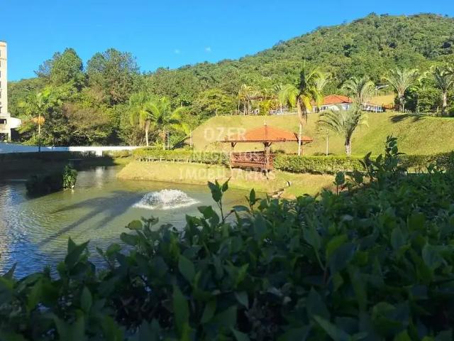 Apartamento para Venda em Palhoça/SC Pedra Branca 2 Quartos