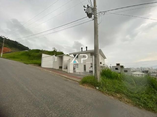 Apartamento para Venda em Palhoça/SC São Sebastião 2 Quartos