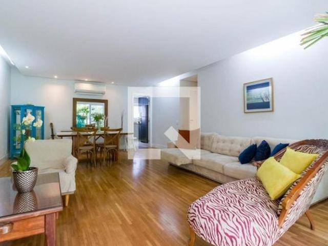 Apartamento para venda em Panamby de 132.00m² com 3 Quartos, 3 Suites e 2 Garagens