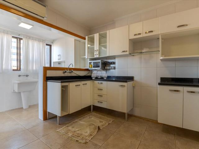 Apartamento para Venda em Passo Fundo/RS Centro 2 Quartos