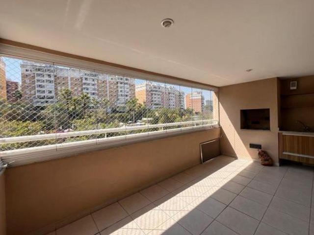 Apartamento para venda em Paraíso Do Morumbi de 141.00m² com 4 Quartos, 3 Suites e 2 Garagens