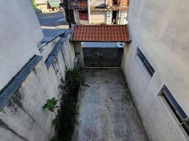 Apartamento para venda em Parque Piratininga de 250.00m² com 3 Quartos, 1 Suite e 4 Garagens