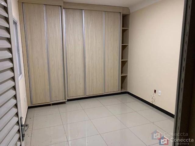 Apartamento para Venda em Patos de Minas/MG Cônego Getúlio 3 Quartos