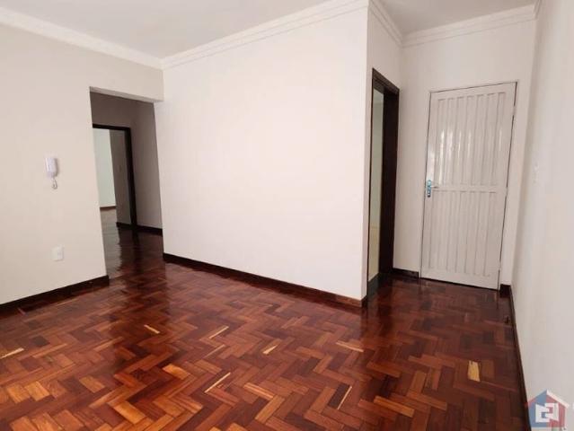 Apartamento para Venda em Patos de Minas/MG Centro 2 Quartos