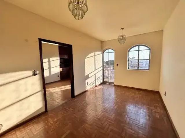 Apartamento para Venda em Patos de Minas/MG Centro 3 Quartos