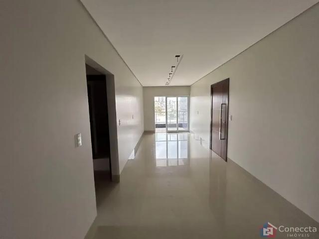 Apartamento para Venda em Patos de Minas/MG Centro 3 Quartos