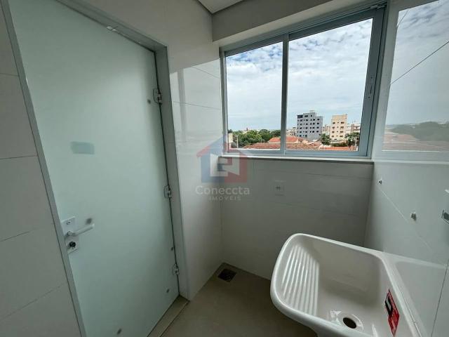 Apartamento para Venda em Patos de Minas/MG Centro 3 Quartos