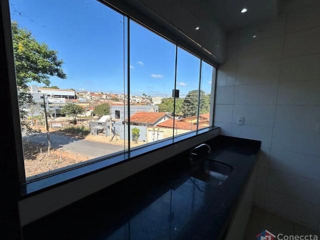 Apartamento para Venda em Patos de Minas/MG Cerrado 2 Quartos