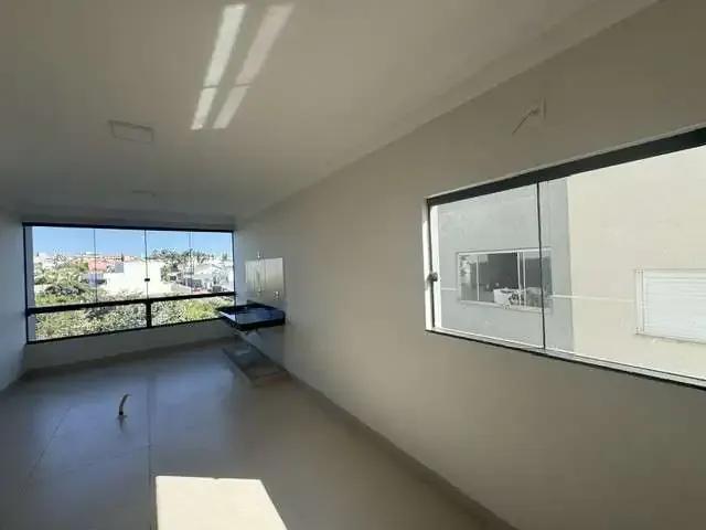 Apartamento para Venda em Patos de Minas/MG Laranjeiras 2 Quartos