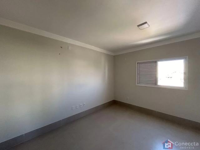 Apartamento para Venda em Patos de Minas/MG Sobradinho 3 Quartos