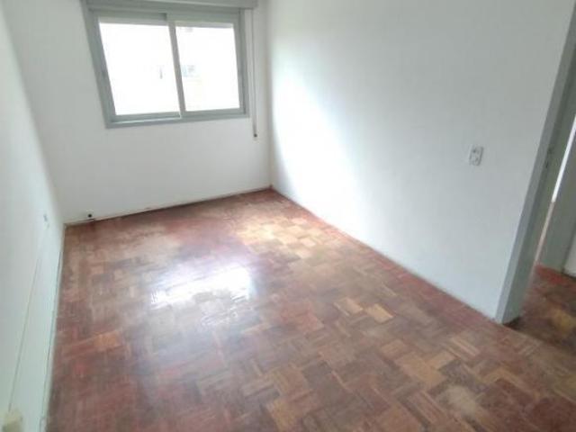 Apartamento para Venda em Pelotas, Areal, 2 dormitórios, 1 banheiro, 1 vaga