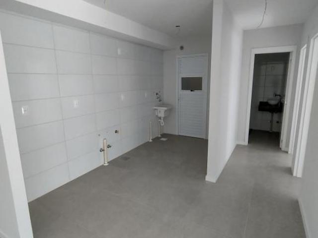 Apartamento para Venda em Pelotas, Areal, 2 dormitórios, 1 banheiro, 1 vaga