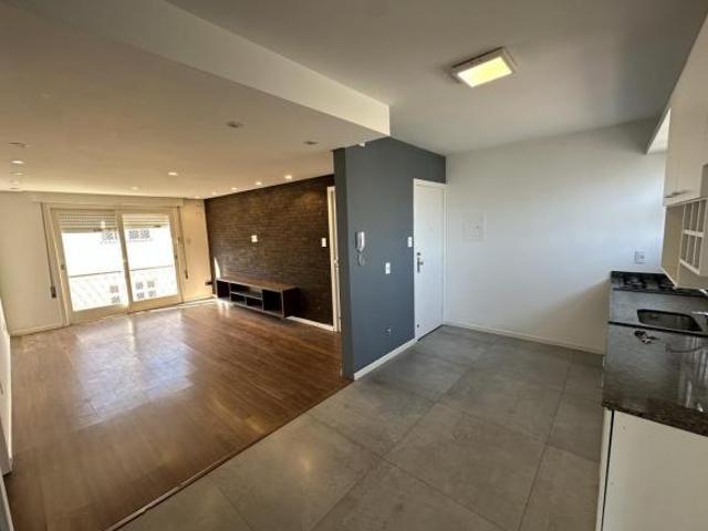 Apartamento para Venda em Pelotas, Areal, 2 dormitórios, 2 banheiros, 1 vaga