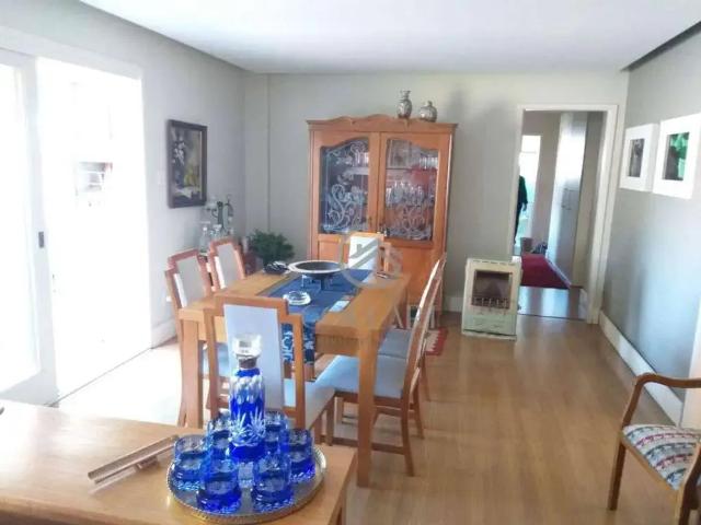 Apartamento para Venda em Pelotas/RS Três Vendas 4 Quartos