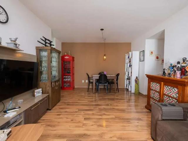 Apartamento para Venda em Pelotas/RS Três Vendas 3 Quartos