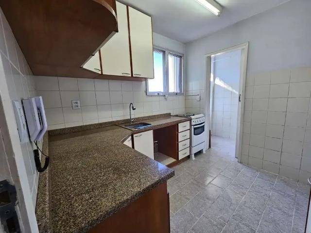 Apartamento para Venda em Pelotas/RS Areal 3 Quartos
