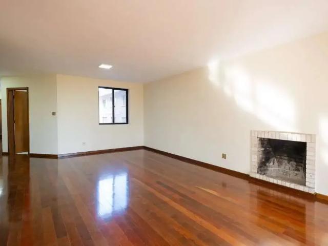 Apartamento para Venda em Pelotas/RS Centro 3 Quartos