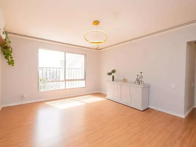 Apartamento para Venda em Pelotas/RS Centro 3 Quartos