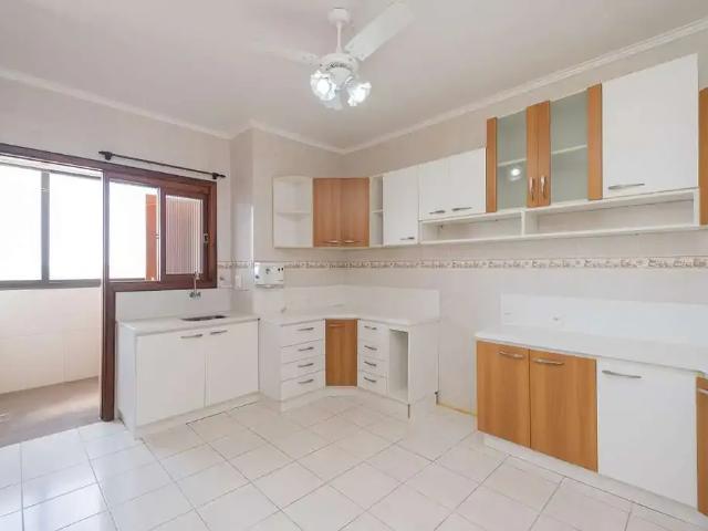 Apartamento para Venda em Pelotas/RS Centro 2 Quartos