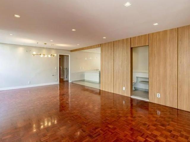 Apartamento para venda em Perdizes com 3 quartos, sendo 1 suíte, 140m²