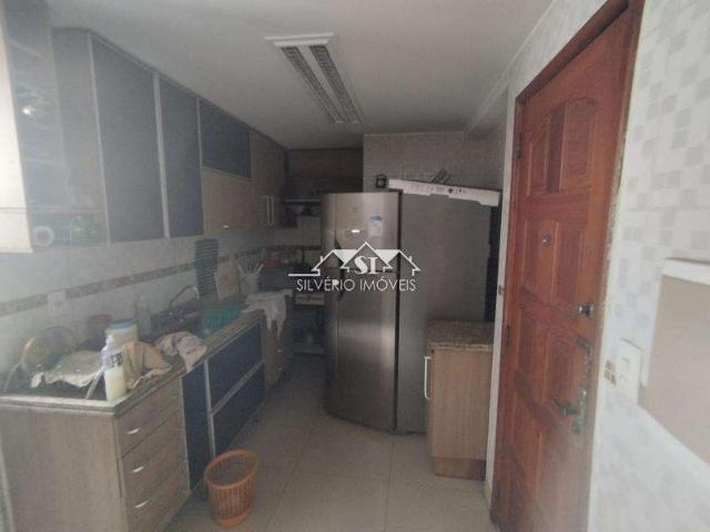 Apartamento para Venda em Petrópolis/RJ Centro 3 Quartos