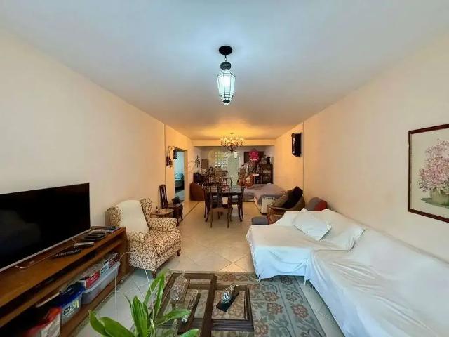 Apartamento para Venda em Petrópolis/RJ Itaipava 3 Quartos