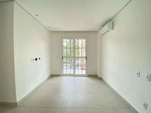 Apartamento para Venda em Petrópolis/RJ Itaipava 3 Quartos